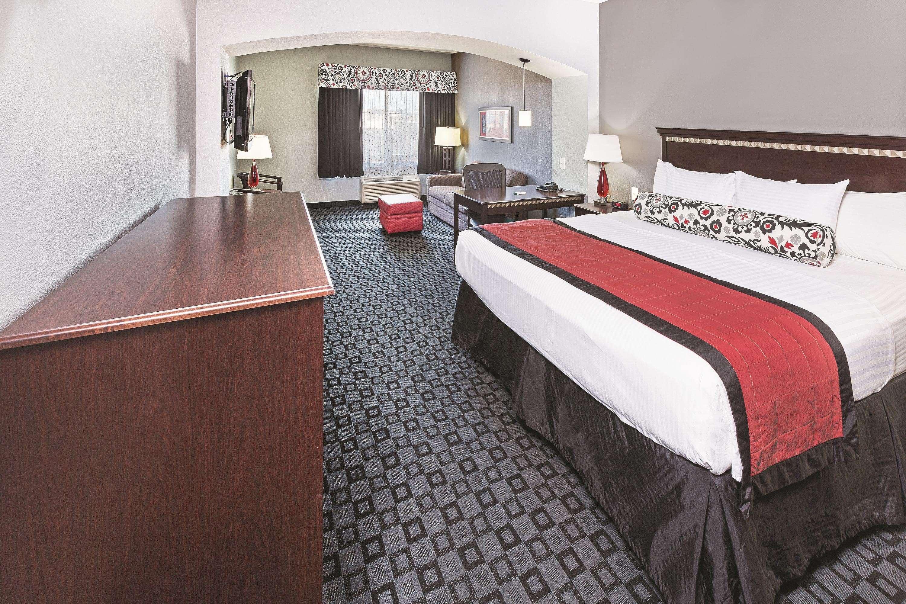 Hotel La Quinta By Wyndham Decatur Esterno foto