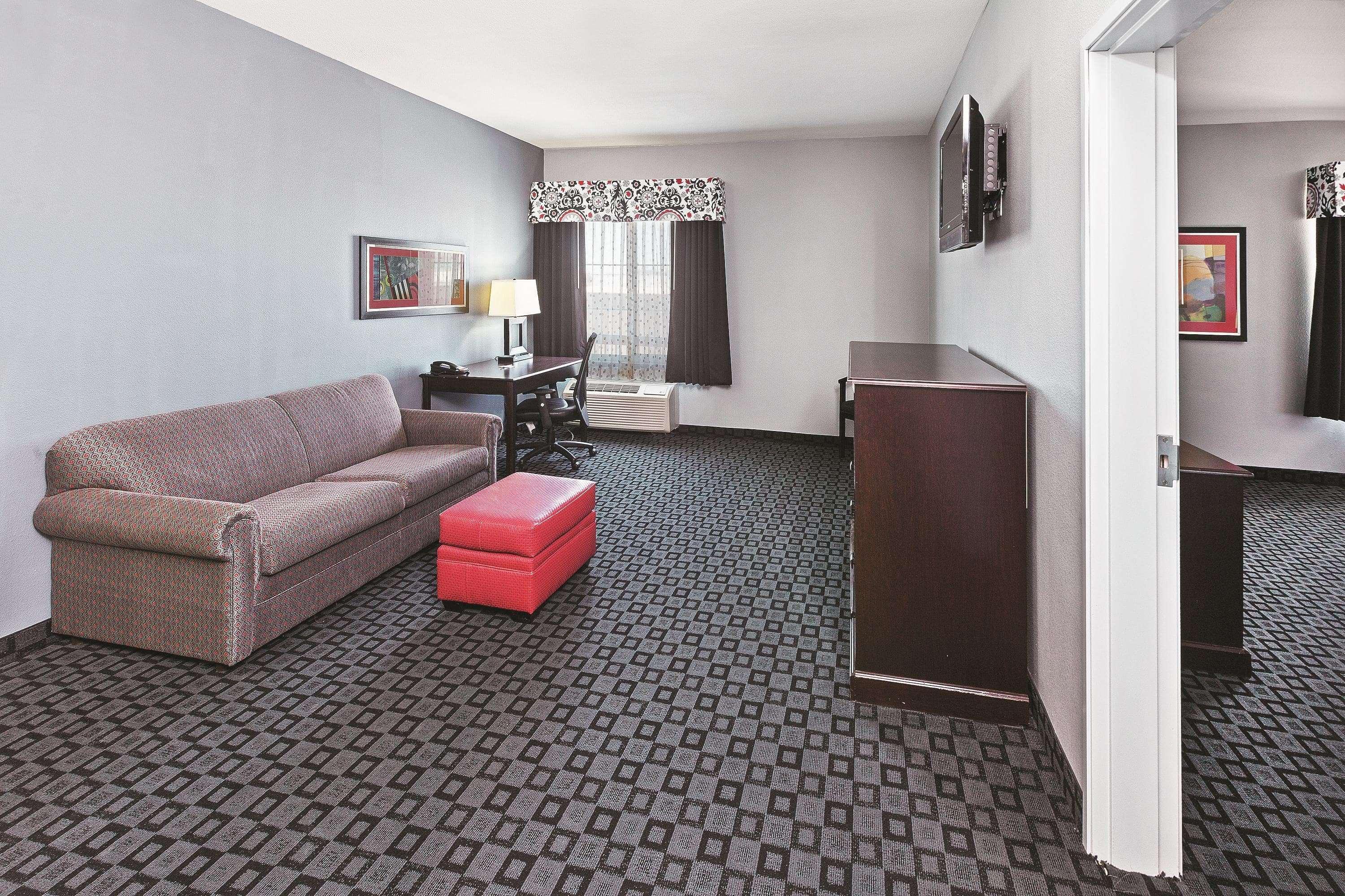 Hotel La Quinta By Wyndham Decatur Esterno foto